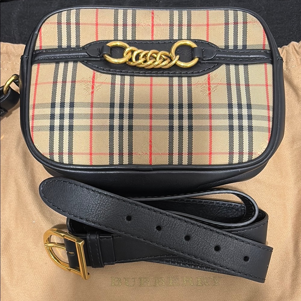Burberry belt bag - Picture 2 of 4